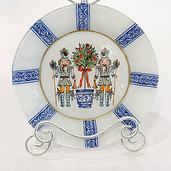 Pretty as a Picture! A Decoupage Plate Workshop